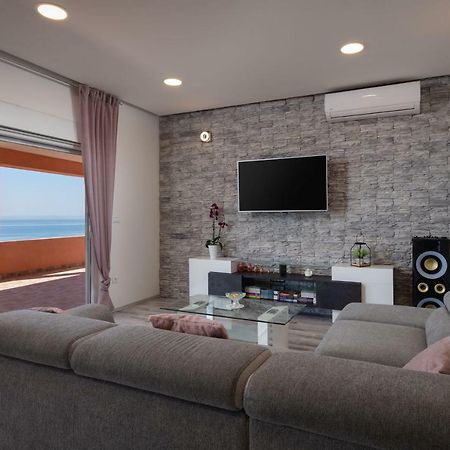 Luxury Apartment Nora Подстрана Екстер'єр фото