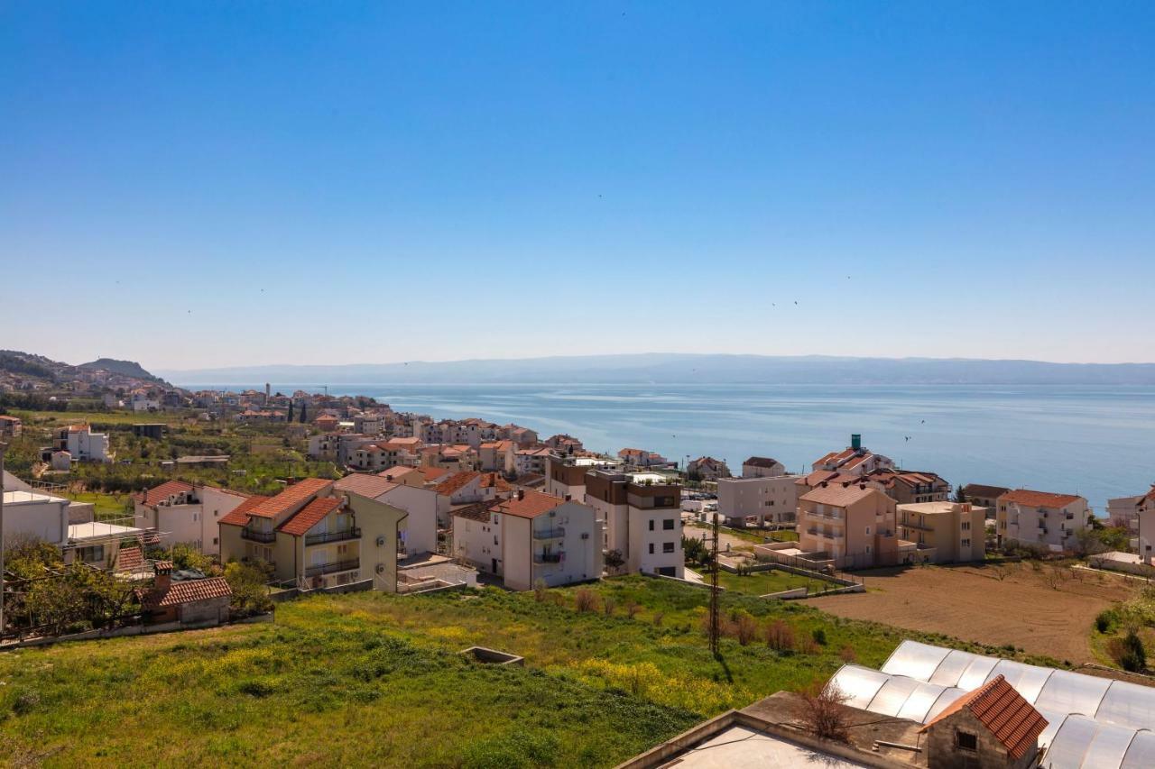 Luxury Apartment Nora Подстрана Екстер'єр фото